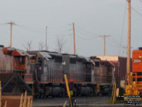 QGRY 6913 - SD40-3 (ex-WC 6913, exx-GCFX 6043, nee CN 5135)