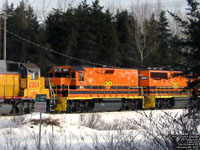 QGRY 801 - Slug (ex-CSXT GP38 2123, nee CO 4823)