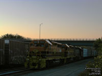 SLR 3004 - GP40 (Ex-LLPX 3004, Exx-UP 3092, Exxx-UP 744, nee D&RGW 3092.  An unit built in 1967-71.)