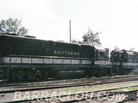 Southern GSF 5051 W - GP38-2