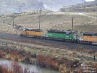 UP 3494 - SD40-2R & HLCX 7230