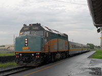 Via Rail 6403 (F40PH-2) - Rebuilt