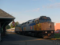 Via Rail 6415 (F40PH-2)