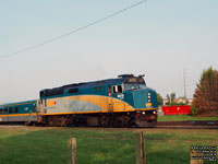 Via Rail 6419 (F40PH-2)