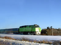 Via Rail 6429 (F40PH-2) - Telus