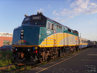 Via Rail 6429 (F40PH-2) - Rebuilt