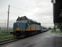 Via Rail 6449 (F40PH-2) - Rebuilt