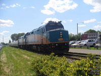 Via Rail 6454 and 6401 (F40PH-2) - Rebuilt