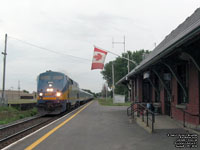 Via Rail 900 (P42DC / Genesis)