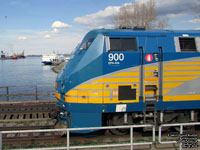 Via Rail 900 (P42DC / Genesis)