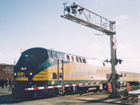 Via Rail 900 (P42DC / Genesis)