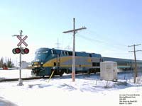 Via Rail 905 (P42DC / Genesis)