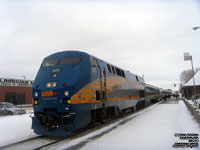 Via Rail 905 (P42DC / Genesis)