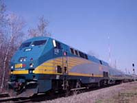 Via Rail 906 (P42DC / Genesis)