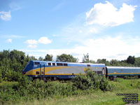 Via Rail 909 (P42DC / Genesis)