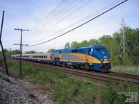 Via Rail 909 (P42DC / Genesis)