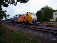 Via Rail 912 (P42DC / Genesis) - Canada 150 wrap