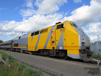 Via Rail 913 (P42DC / Genesis)