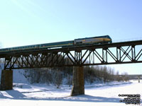 Via Rail 914 (P42DC / Genesis)