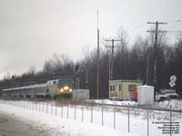 Via Rail 914 (P42DC / Genesis)