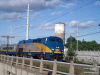 Via Rail 918 (P42DC / Genesis)