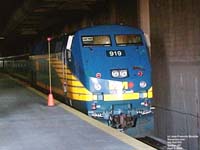 Via Rail 919 (P42DC / Genesis)