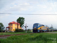 Via Rail 919 (P42DC / Genesis)