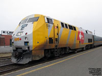Via Rail 920 (P42DC / Genesis) - 40th anniversary wrap