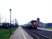 A Via Rail F40PH-2 in Dorval