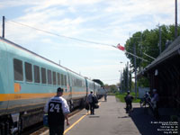 Via Rail train 25