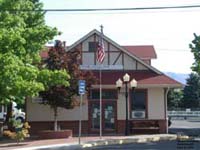 The Dalles bus and train station