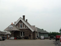 Kensington Railway Station