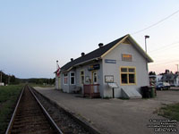 Riviere A Pierre,QC - CN / VIA station