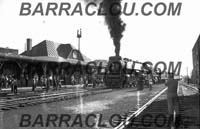 Last steam train run in Victoriaville, 1960 / Passage du dernier train à vapeur à Victoriaville, 1960.