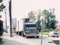 Unidentified International truck