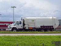 Brand new Labrie garbage truck - Gaudreau?