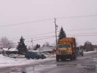 Ville de Victoriaville dump truck