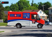 Canada Post truck in Gatineau