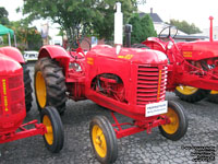 Massey-Harris 102