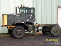 Oshkosh truck