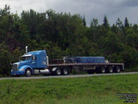 Unid. Peterbilt truck