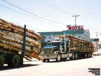 Unidentified Western Star truck